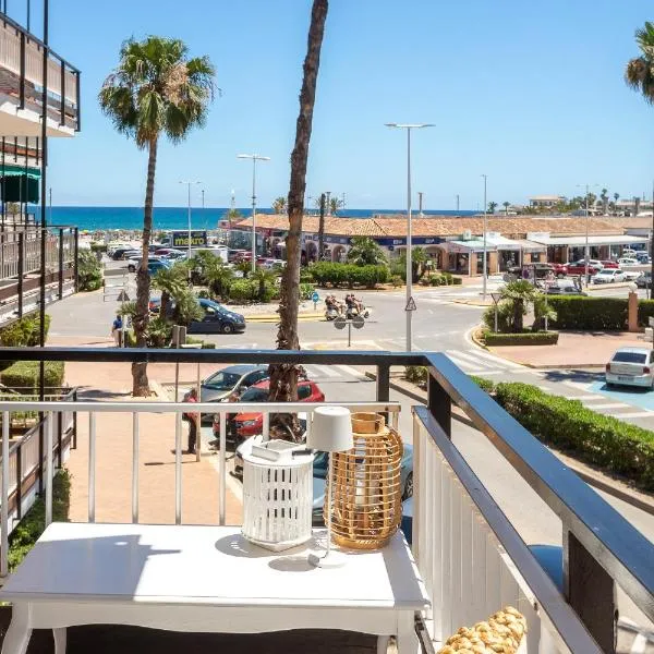 Luxe 6 pers strand app met zeezicht en zwembad Arenal Beach, hotel in Platja de l'Arenal