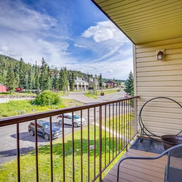 Ski-InandSki-Out Brian Head Condo with Hot Tub!, ξενοδοχείο σε Brian Head