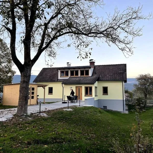 Ferienhaus Kirchberg am Wechsel, ξενοδοχείο σε Tratten