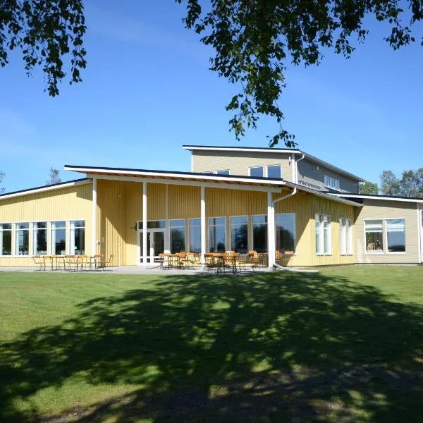 Storstrand Kursgård, hotel in Piteå