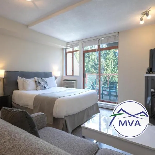 Whistler में, होटल Alpenglow Lodge Sunny Studio with Sitting Area by MVA