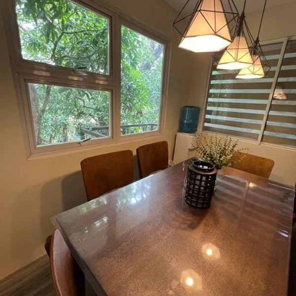 2-Bedroom Condo in Antipolo with Nature or Farm View, מלון באנטיפולו