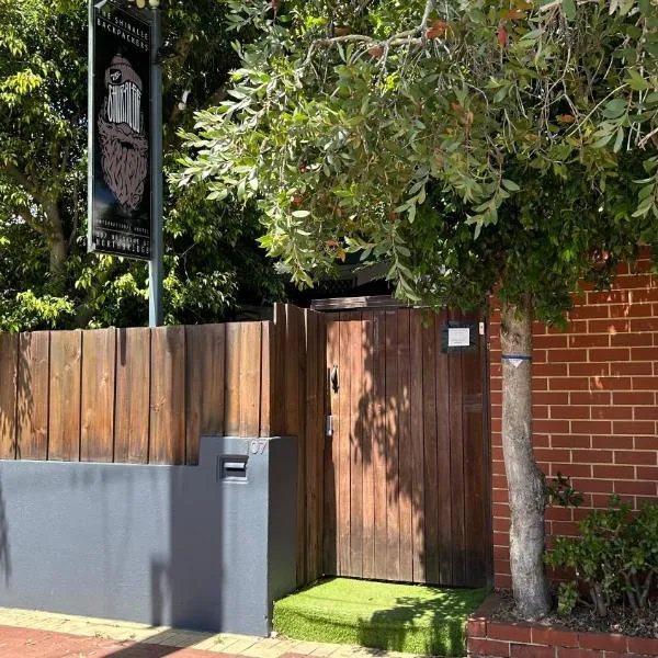 Shiralee Hostel -note - Valid passport required to check in, hôtel à Perth