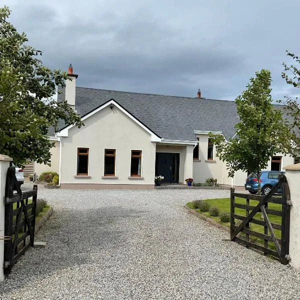 Hazeltree Lodge, hotel in Sligo
