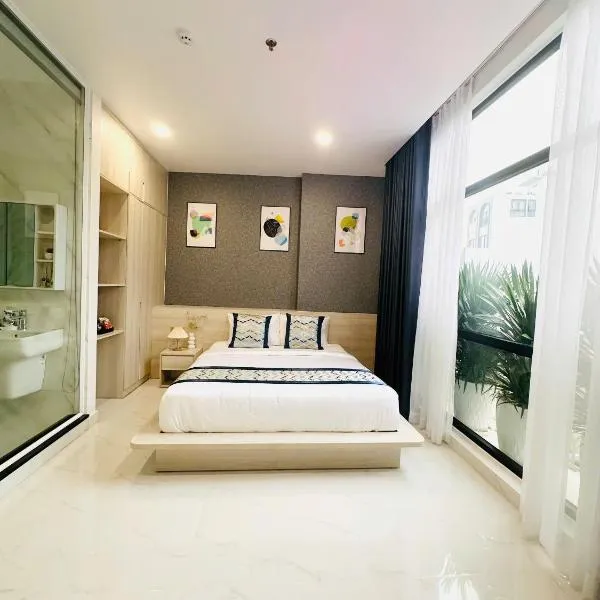 The Luxury Hotel, hotel in Ho Chi Minh City