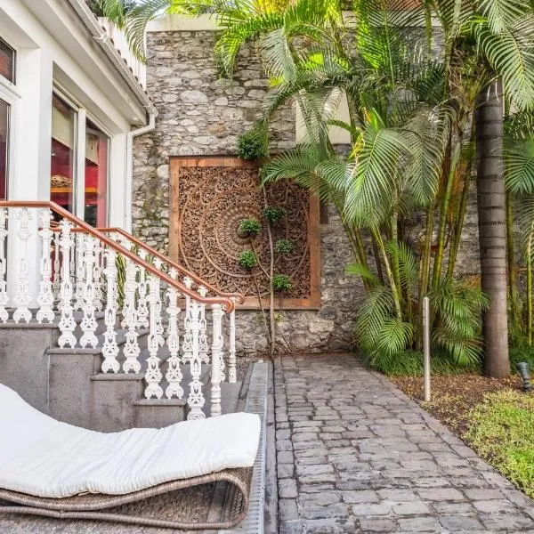 Villa Júlio Dinis by Madeira Dream Stays, hotell Funchalis