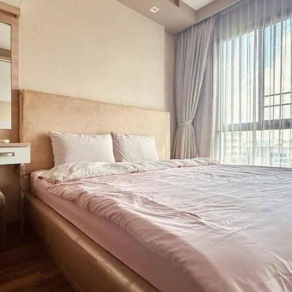 Treasure Condo cooking,swimming, hotel in Chiang Mai