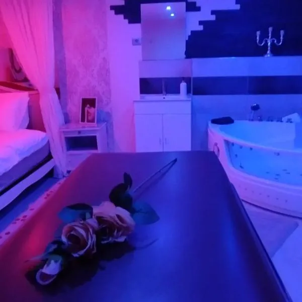 Love room avec spa privatif, hotel in Saint-Amarin