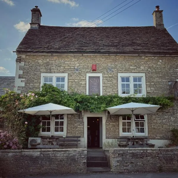 Neeld Arms, Hotel in Grittleton