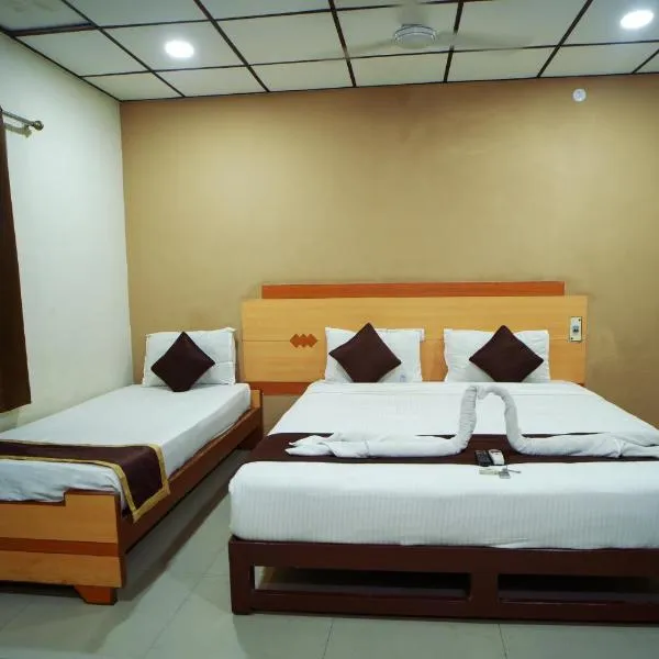 RAAJNEST SERVICE APARTMENTS, hotel v destinaci Čennaí