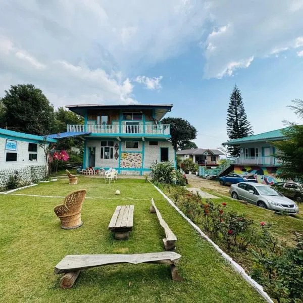 The Hood, hotel v destinaci Bir