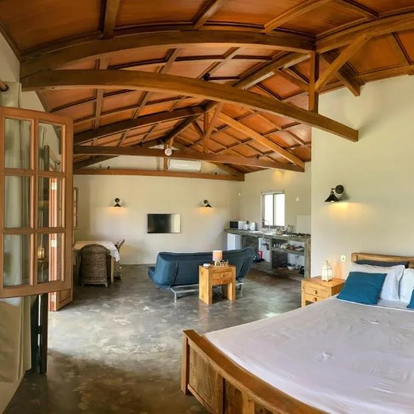 Lakaz Kannell - Coconut Lodge secluded outside shower, infinity pool, hotell sihtkohas Cap Malheureux