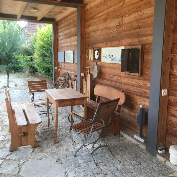 Studio 45 m2, mit separatem Eingang, hotel in Bellmund