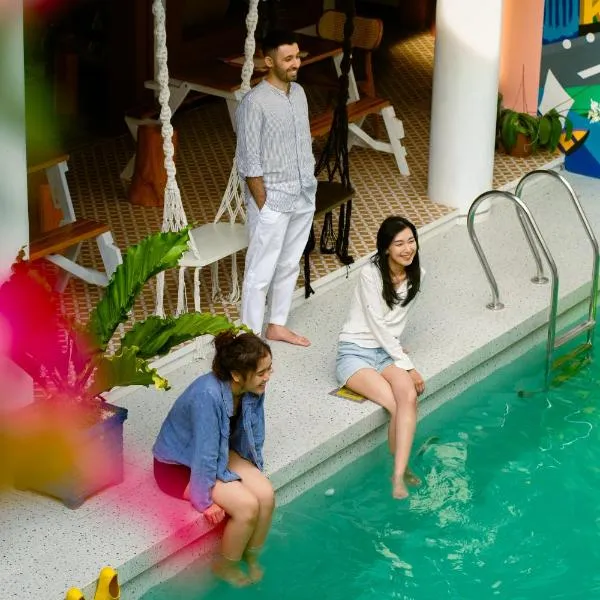 GunYun House, hotel i Blimbing