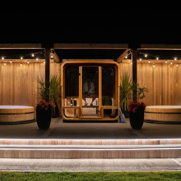 voco The Club - Dublin Gateway by IHG，位于纳斯的酒店