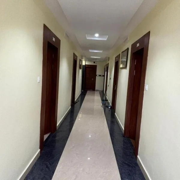 Hotel Omkareshwar Inn, hotel in Deoghar