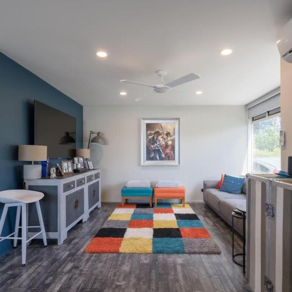 Waterfront Townhouse Retreat, Auckland