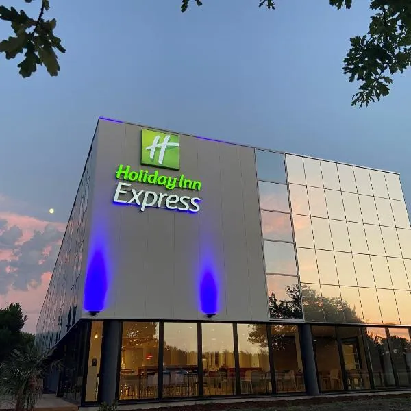 Holiday Inn Express - Arcachon - La Teste by IHG, hôtel à La Teste-de-Buch