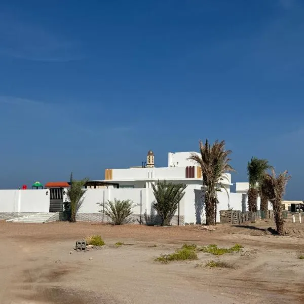 GUEST HOUSEs OYSTERS, hotel in Al Ḩadd
