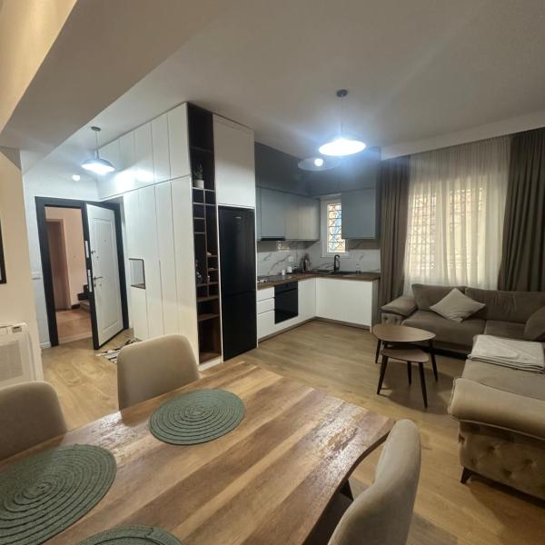 City Center Apartment, Tirana