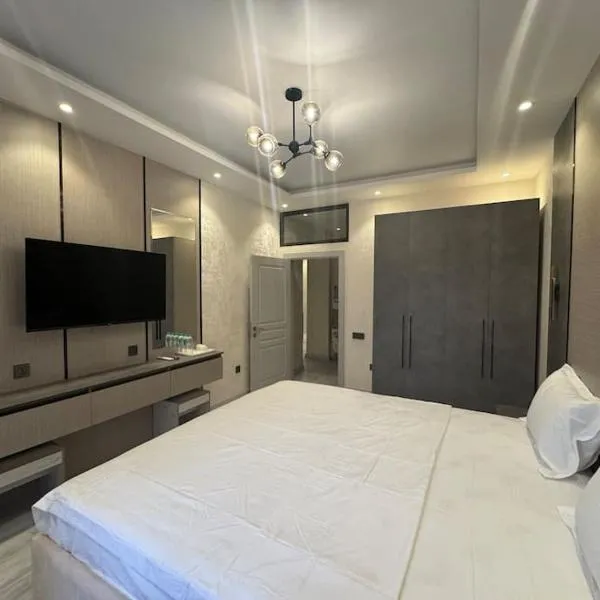Апартаменты в центре Душанбе, hotel v destinácii Dušanbe