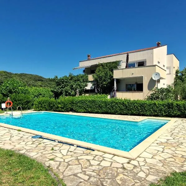 Apartment Oliva Rab,位于坎普尔的酒店
