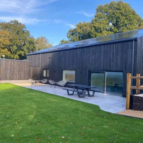 The Barn, отель в городе Swanmore