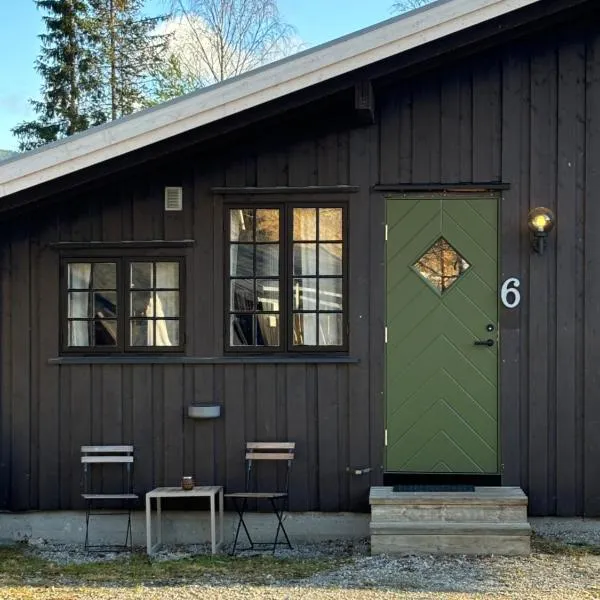 Hytte nær Ål, hotel in Vass
