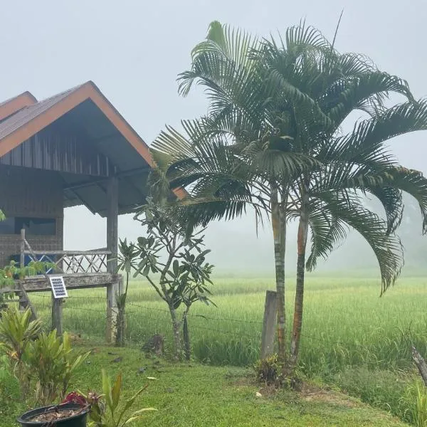 Poopha home stay, ξενοδοχείο σε Amphoe Pai