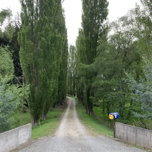 Herbert Hampden Cottage, hotel in Herbert