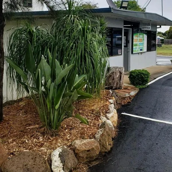 Pioneer Caravan Park, hotel in Dalby