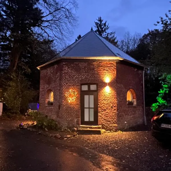 Petit Château, ξενοδοχείο σε Έουπεν