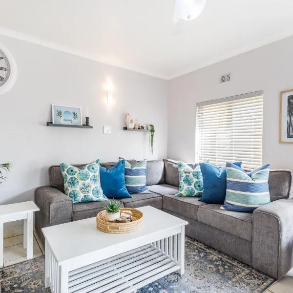 Chakas Rock Chalets, Hotel in Ballito