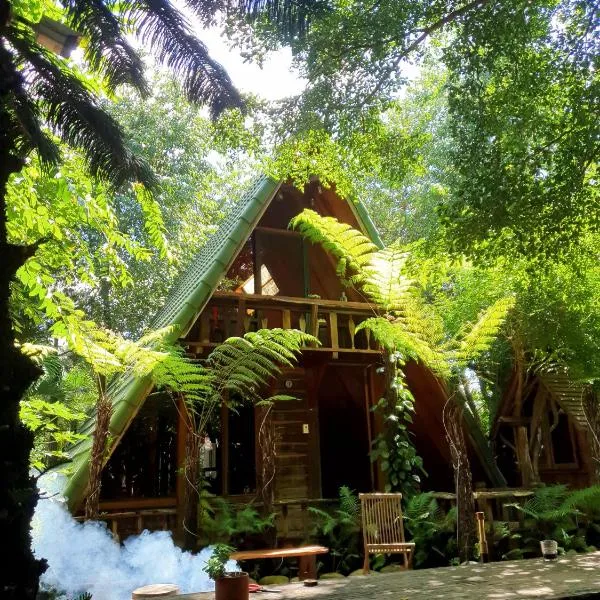 tropical garden homestay, hotel in Lien Khuong Airport