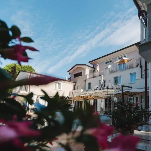 Hotel Stella Della Versilia, hotel in Marina di Massa