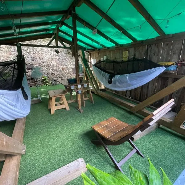 Les hamacs aux Saintes, Hotel in Terre-de-Haut