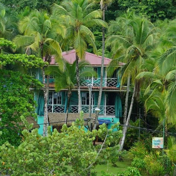 Hotel Tierra Verde Bed and Breakfast, ξενοδοχείο στο Μπόκας ντελ Τόρο