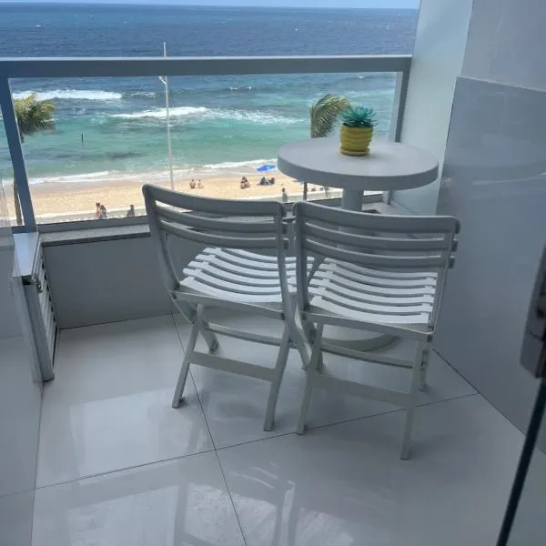 Ap 210 Bahia Flat, Barra, hotel em Salvador