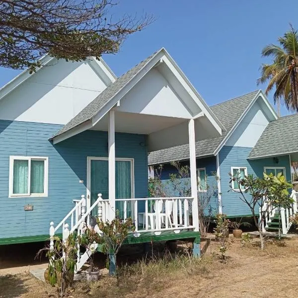 บ้านทอนบีช รีสอร์ท, hotel Ban Thon városában