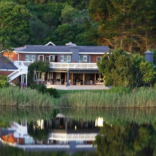 Serendipity Country House & Restaurant、ウィルダネスのホテル