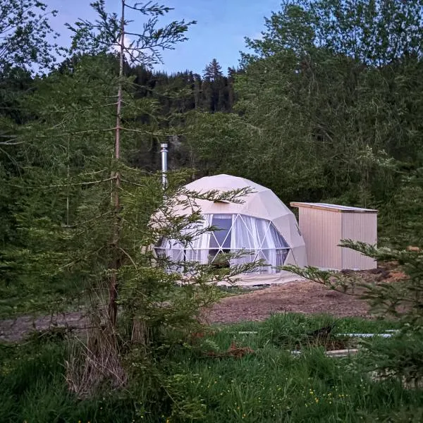 Takahuri Glamping Domes, hotel a Whanganui