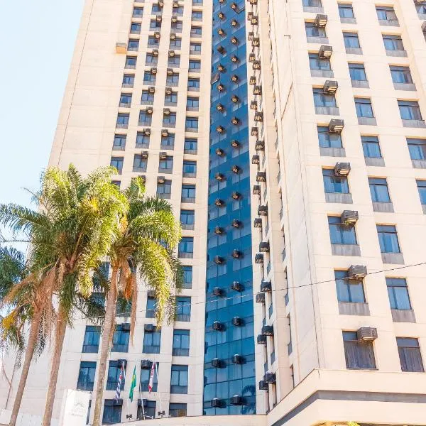 Flat Nobilis confortavel em frente ao Aeroporto Congonhas - H305, hotel in Sao Paulo