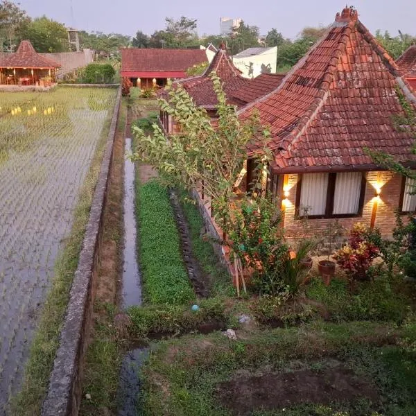 Alamanda Family Villas, Pool & Local Tours, hotel in Yogyakarta