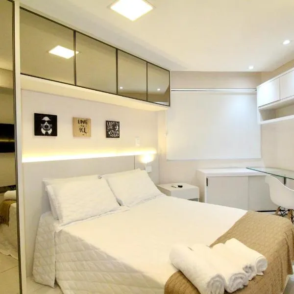 Apartamento ao lado do Shopping Salvador, piscina, academia, garagem, hotel in Salvador