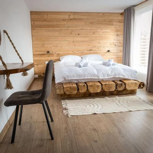 Casa Delia Toplita, hôtel à Topliţa