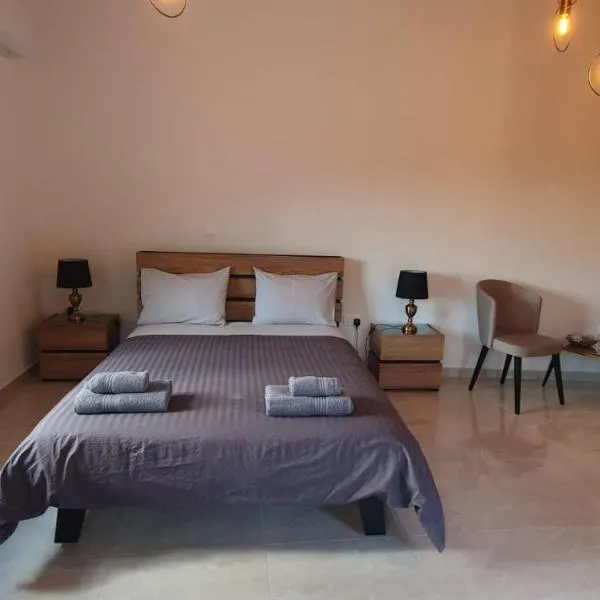 Village Gem Peledri Studio, hotel in Pelendri