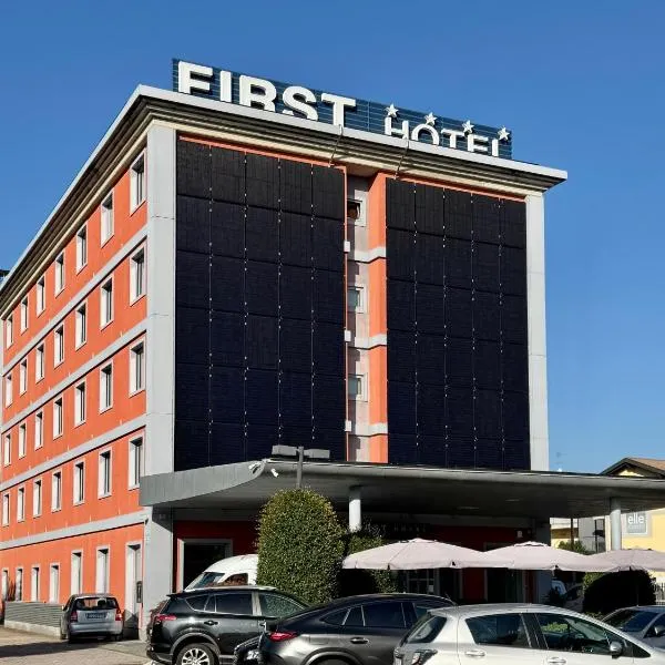 First Hotel Malpensa, hotel em Case Nuove