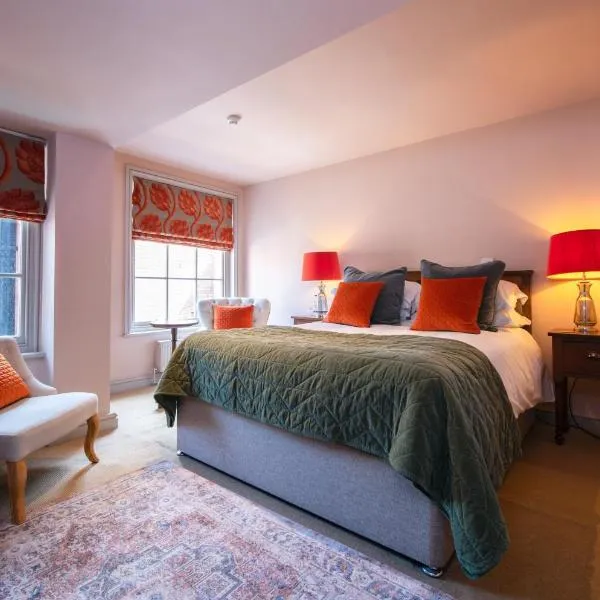 RHUBARB at Drapers Hall, Hotel in Shrewsbury