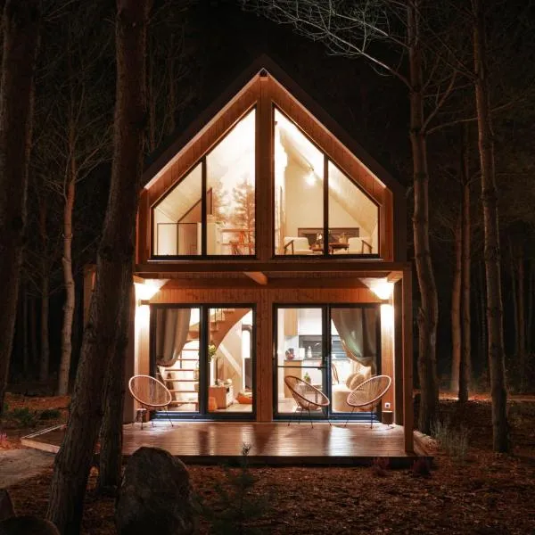 Osada LoveLaski - balia jacuzzi, sauna i kominek - całoroczne domki premium, hotell sihtkohas Laski