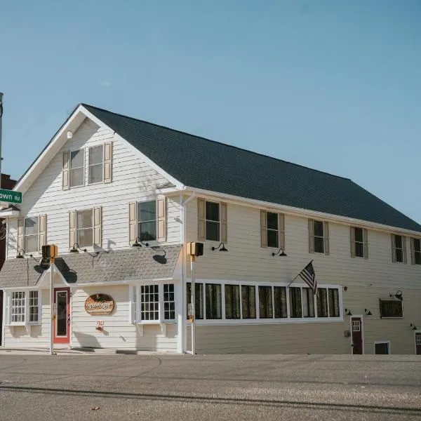 Hampton Bays Hotel On Main, hotel in Hampton Bays